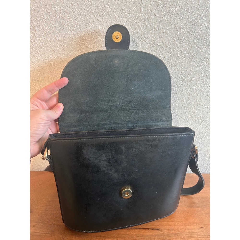 Vintage Black Leather Equestrian Crossbody Bag Horse Crest Gold Hardware - Picture 6 of 10